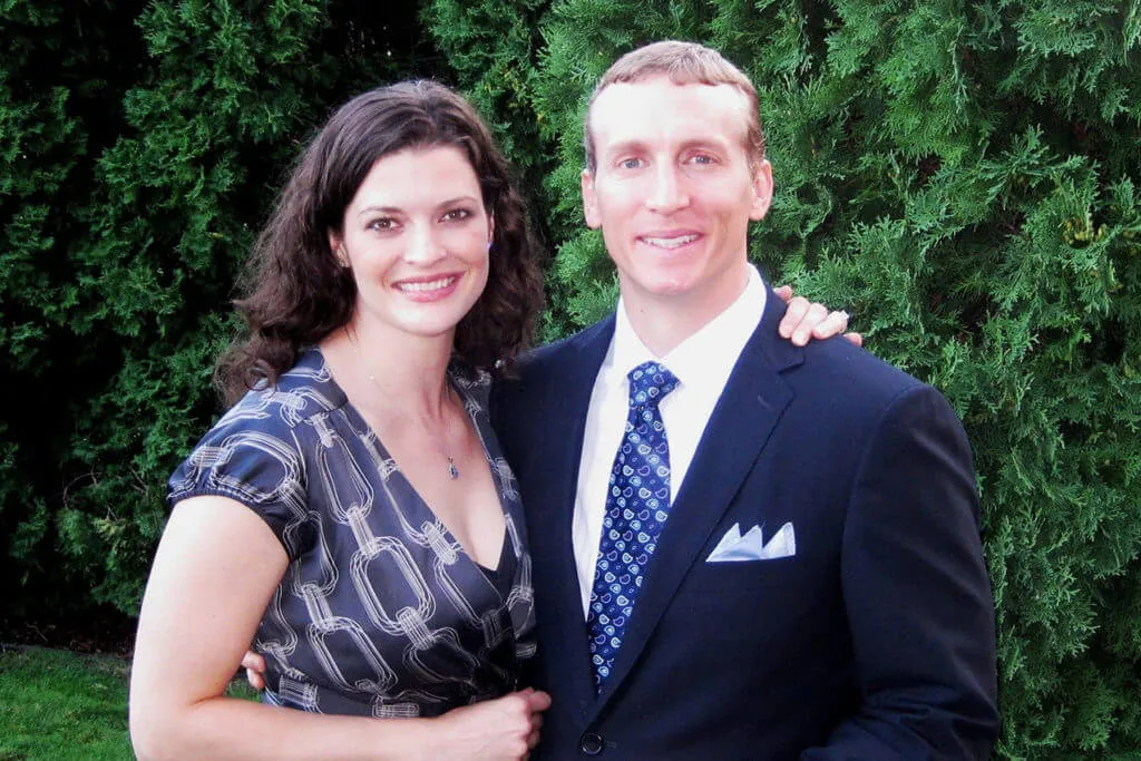 Dr. Christopher Weyer and Dr. Jamie Moenster, founders of Dermatology & Plastic Surgery of Arizona